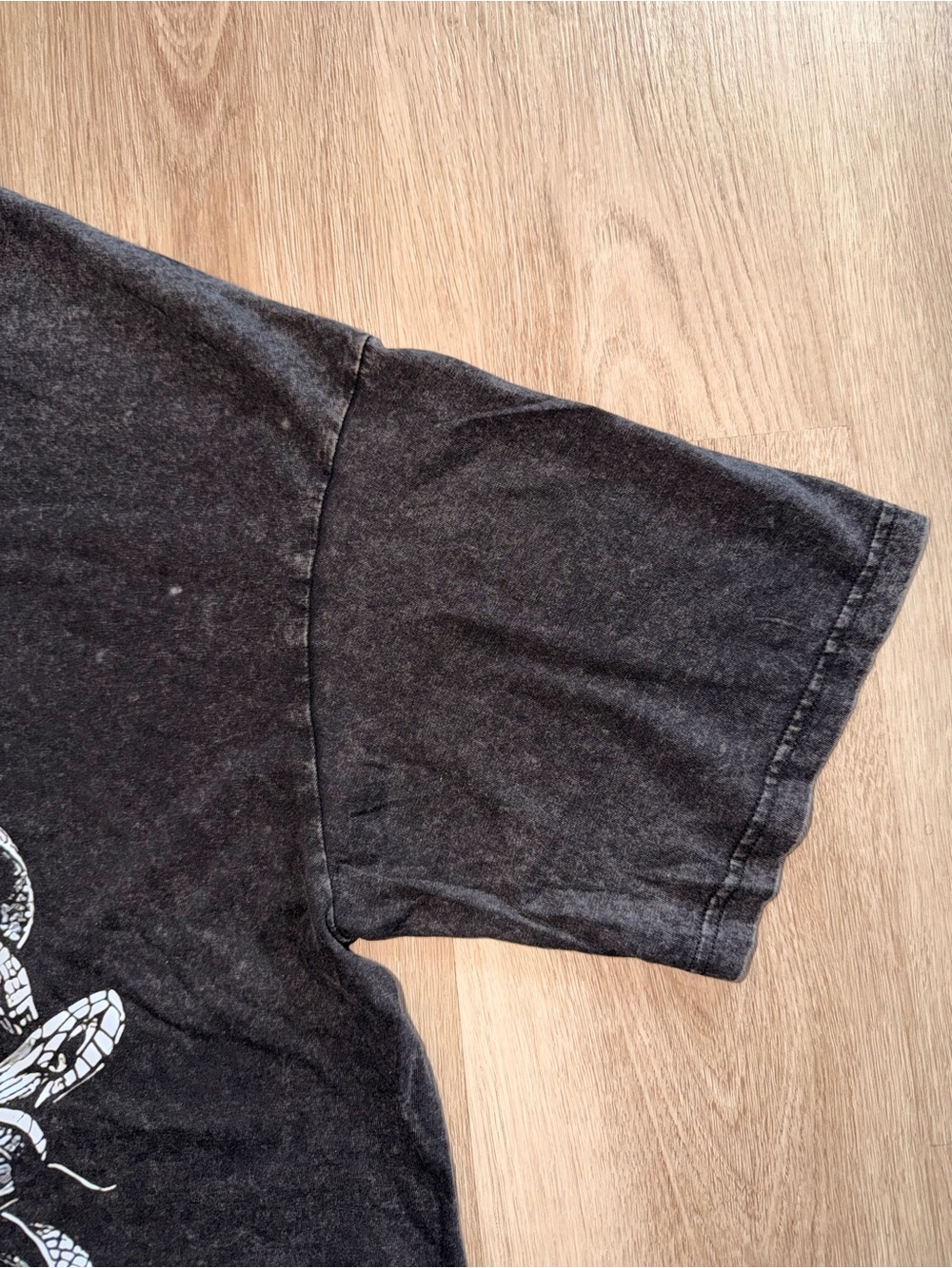 Medusa Graphic Acid Wash Tee | Black Vintage Streetwear T-Shirt - Picture 3 of 7